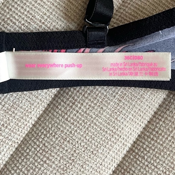 PINK Wear Everywhere Push Up Bra 36C - Picture 4 of 5